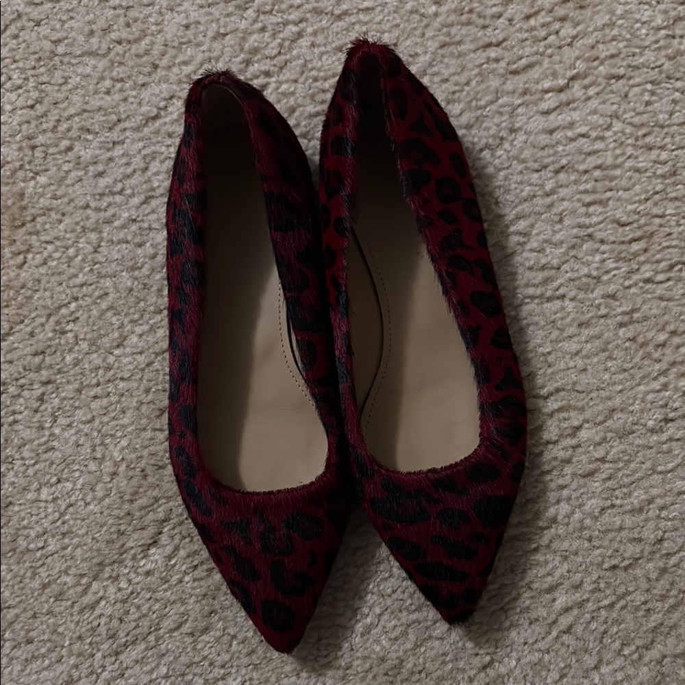 UGG Red and Black Flats Luxurious Velvet Loafers - Picture 1 of 4